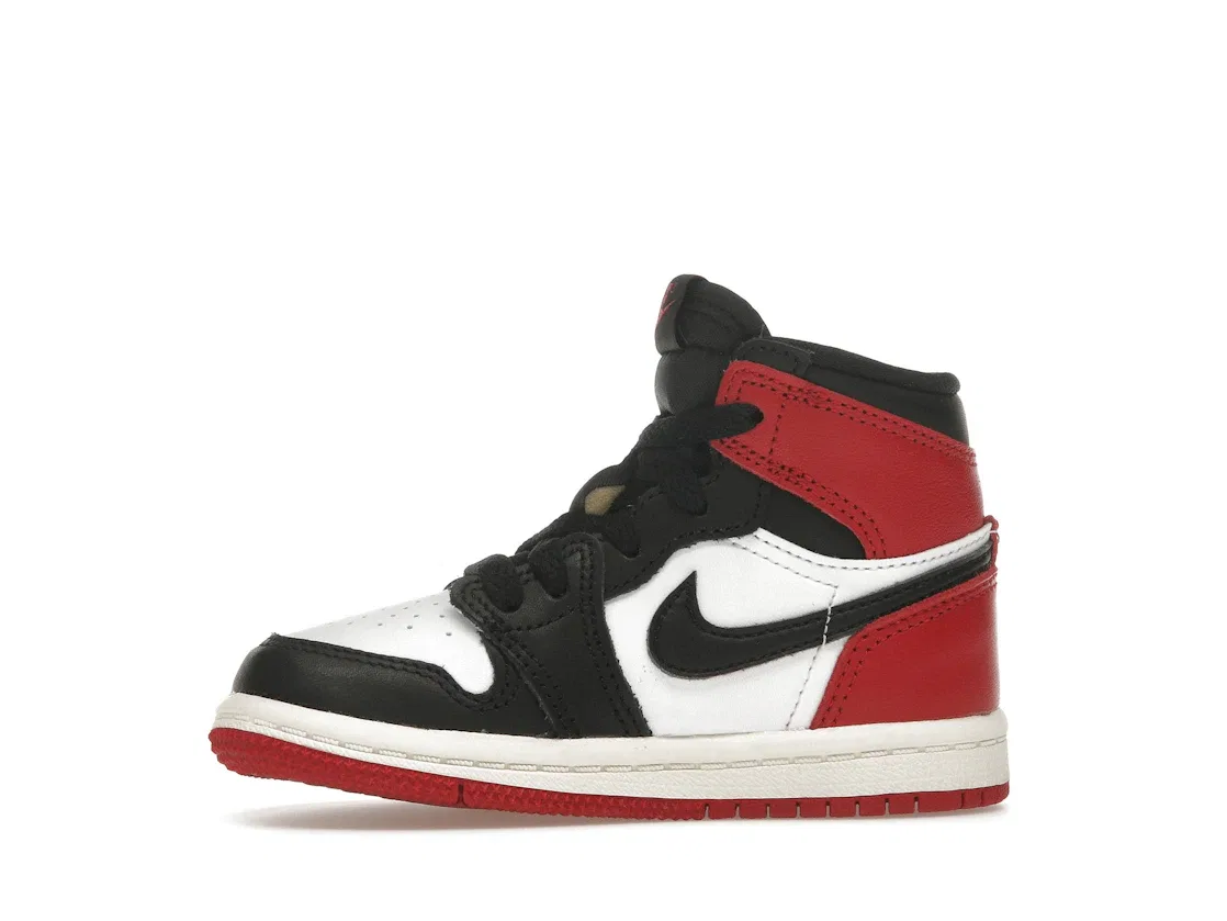 Детские кроссовки Lifestyle с принтом Black Toe Jordan 1 Retro High OG, Black/Black/Varsity Red/White — фото 3