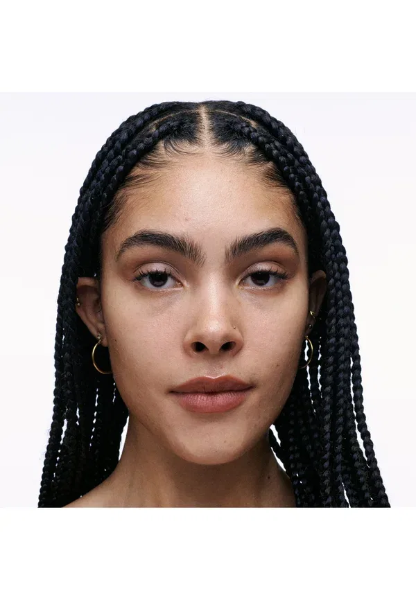 Консилер 36-hour long-wearing Studio Fix 36hr Smooth Angles Concealer Mac NC35 7 мл, цвет nc35 — фото 3