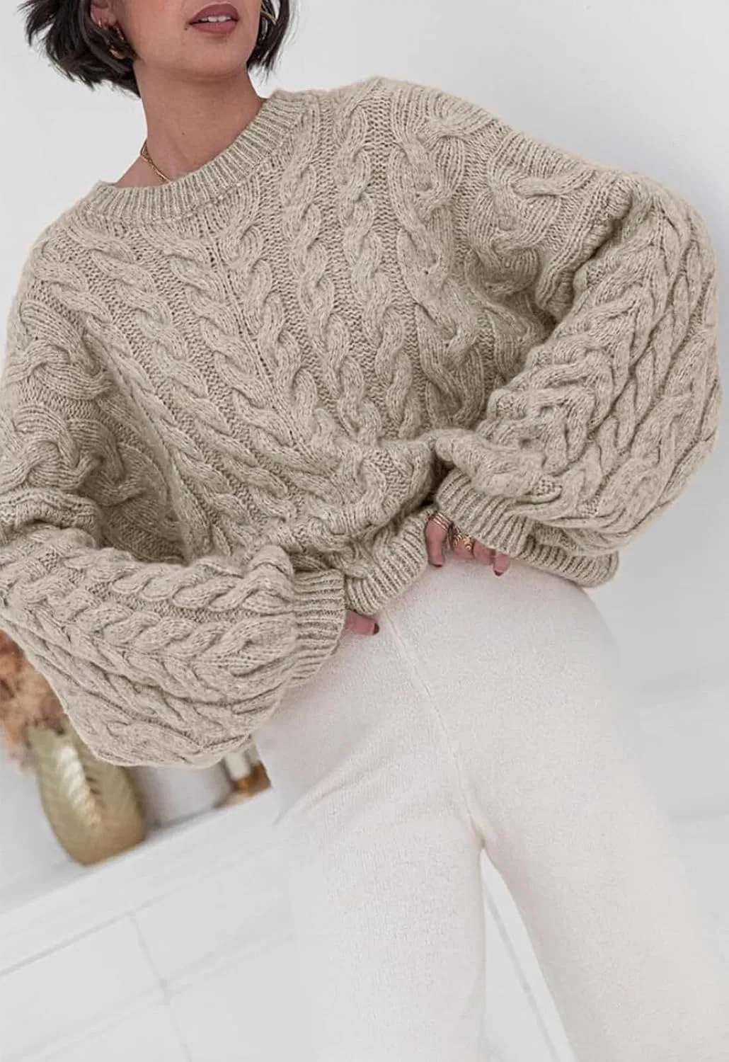 Женский свитер с косами Oversized, длинный рукав, круглый вырез — фото 4