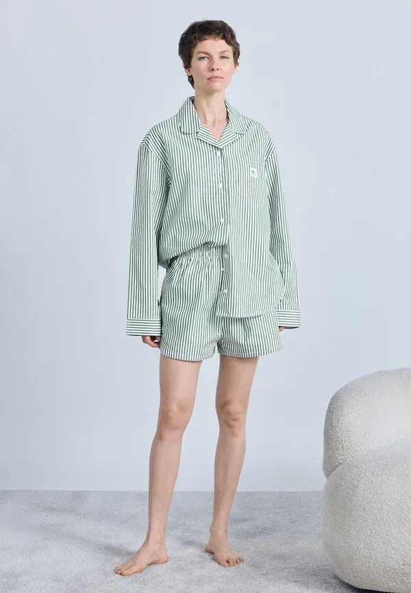 Пижамный комплект Lacoste Полосатый, белый/зеленый — фото 2