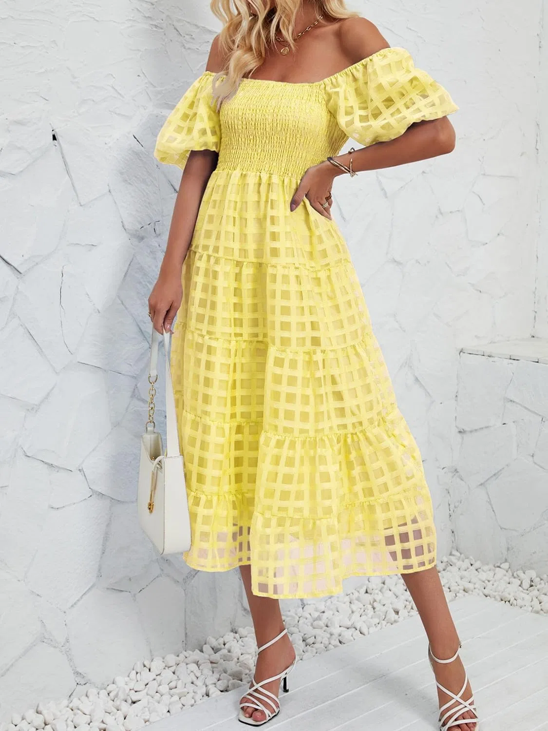 Женское офф-шeлдер макси платье с воланами Smocked, Light Yellow — фото 4