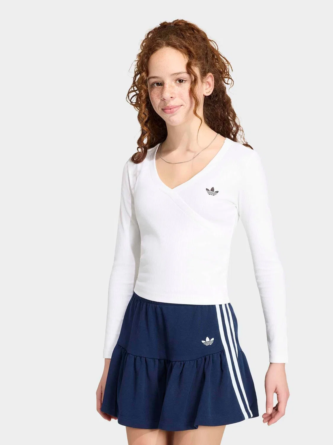 Футболка с длинным рукавом, облегающая, adidas Originals, белый