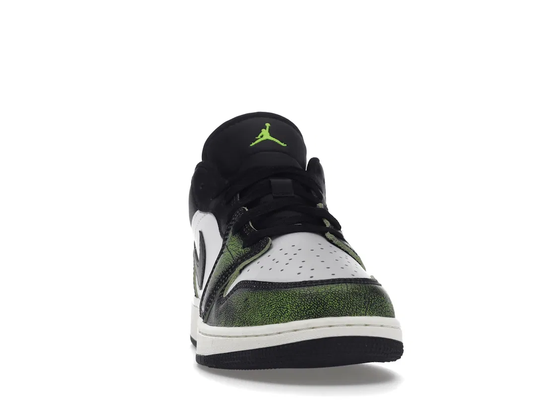 Детские кроссовки для мальчиков с выцветающим принтом Jordan 1 Low Jordan, Black/Electric Green-White — фото 2