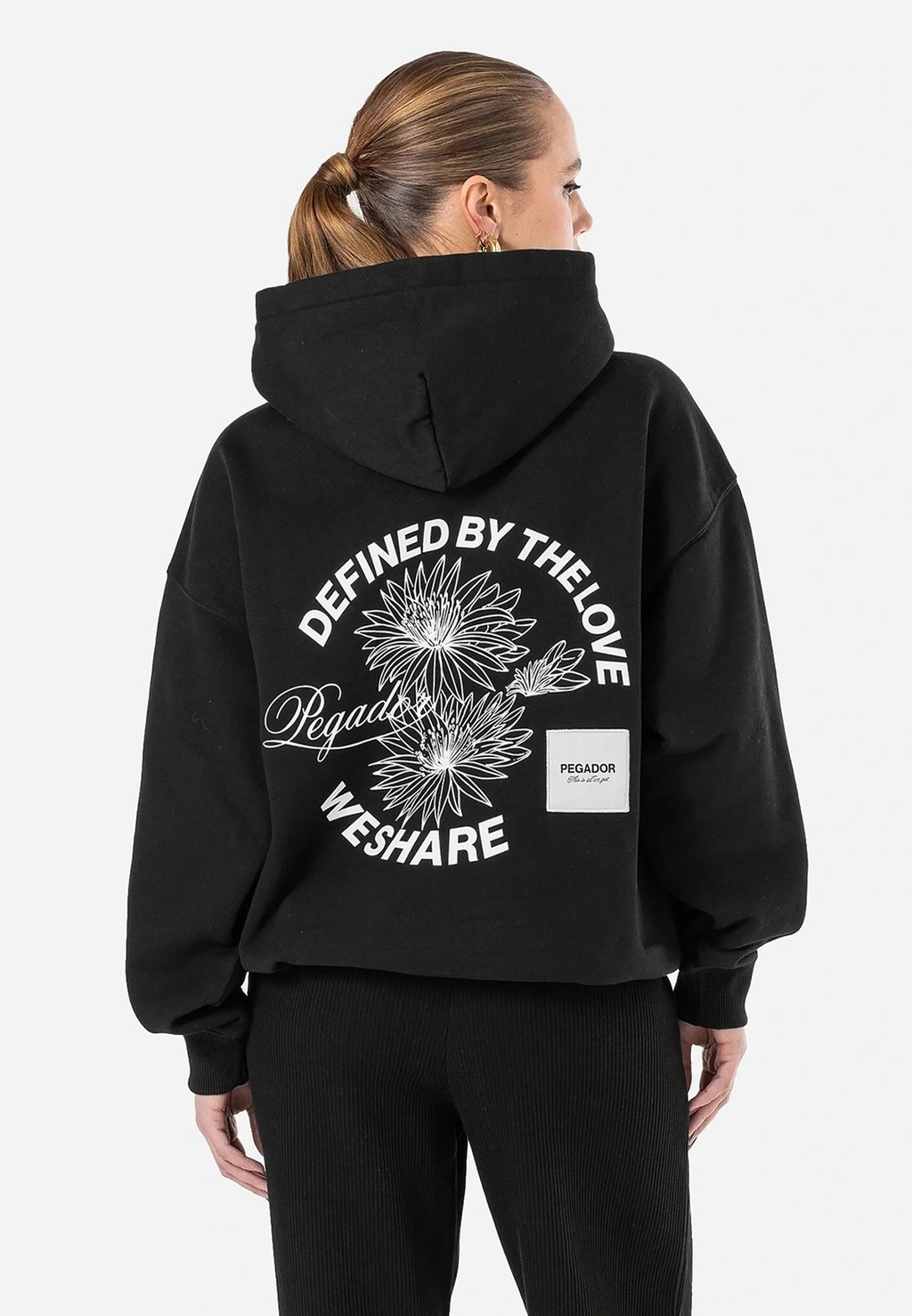 

Толстовка с капюшоном SERENA OVERSIZED HOODIE Pegador, черный