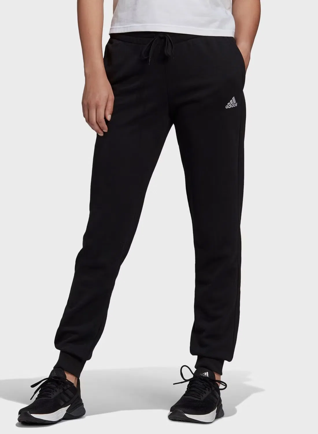 Спортивные брюки с манжетами Linear Adidas, черный
