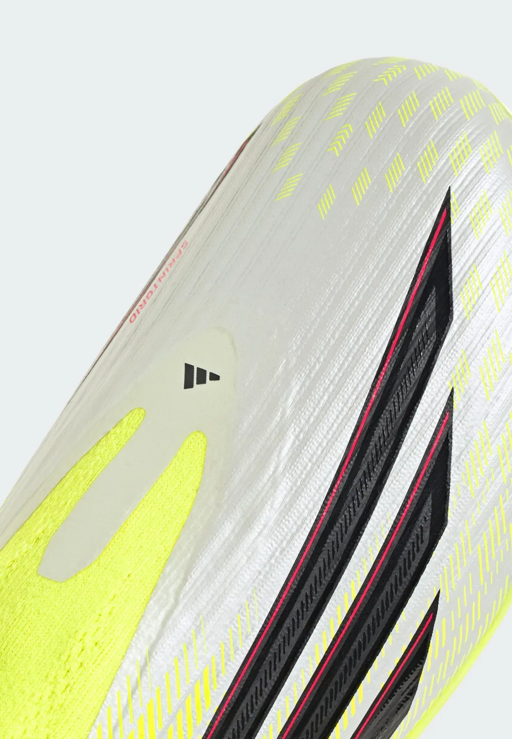 Спортивные кроссовки Adidas Performance желтого цвета — фото 4
