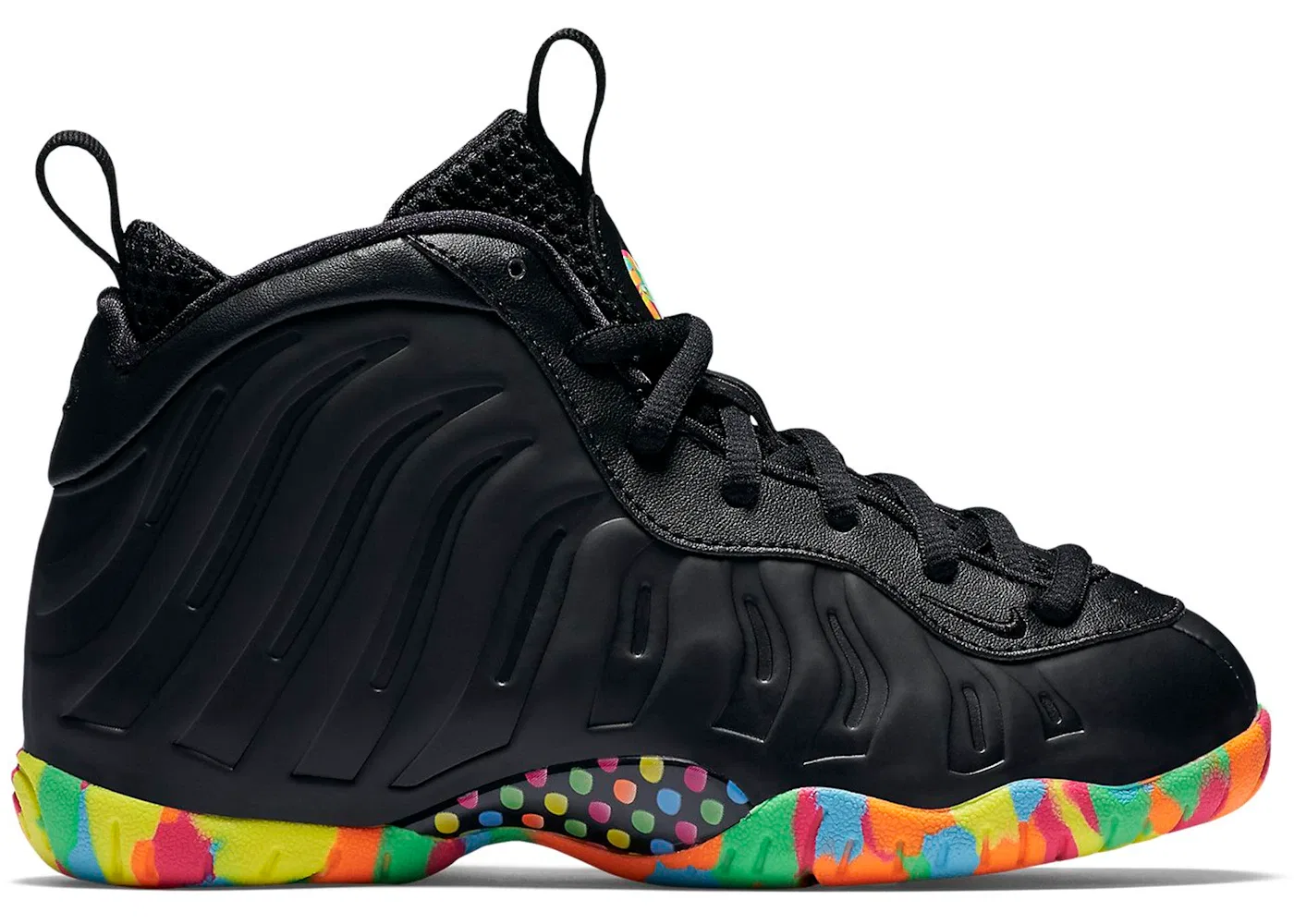 Детские кроссовки с принтом Nike Air Foamposite One Nike, Black/Poison Green-Pink Flash-Gamma Blue