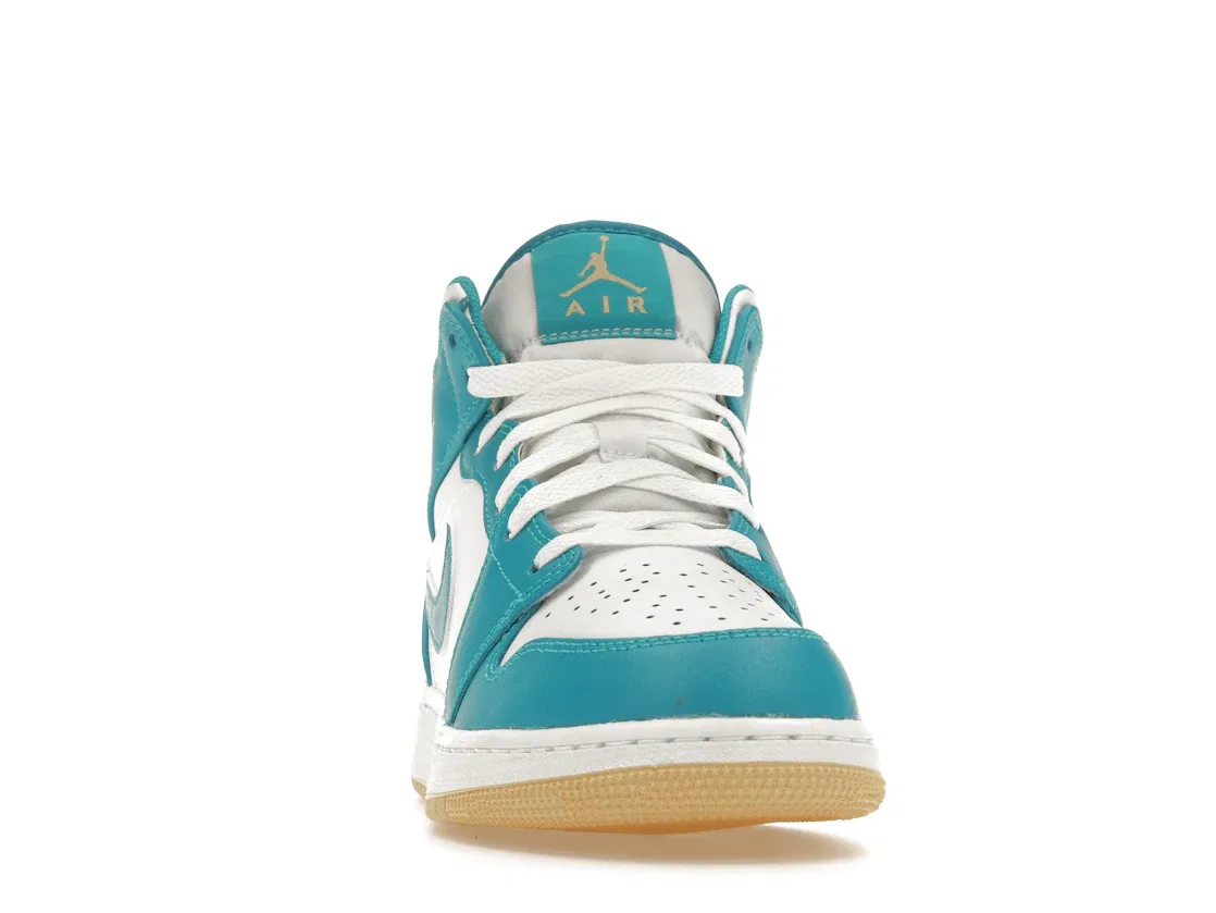 Детские кроссовки Lifestyle с ярким дизайном Jordan 1 Mid Aquatone (GS) Jordan, Aquatone/Celestial Gold/White — фото 2