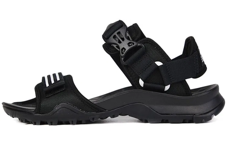 Детские сандалии для активного отдыха с закрытым носком Terrex Cyprex Ultra 2 Dlx Adidas, Black White
