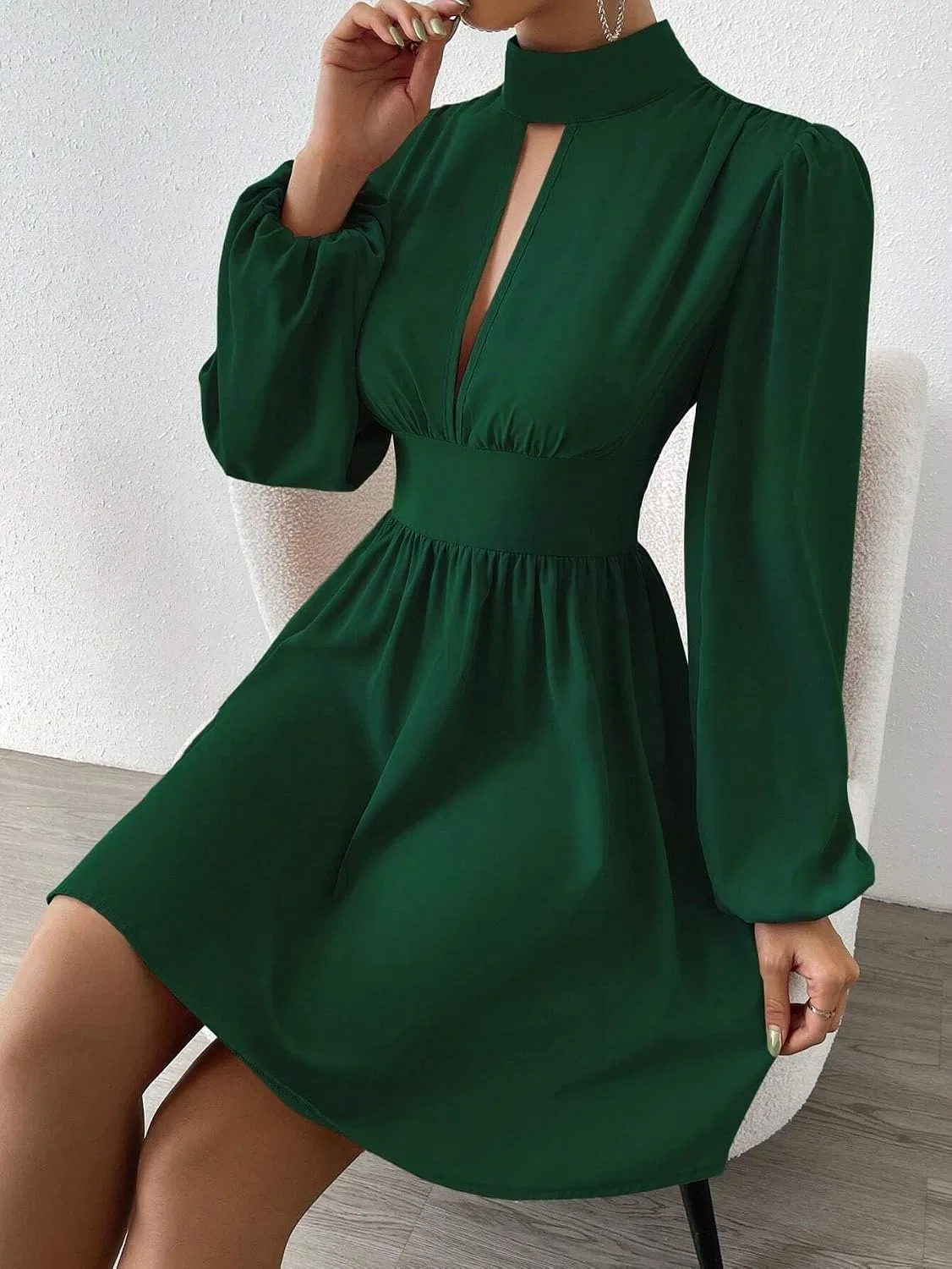 Женское короткое платье с завязкой на талии, Dark Green — фото 4