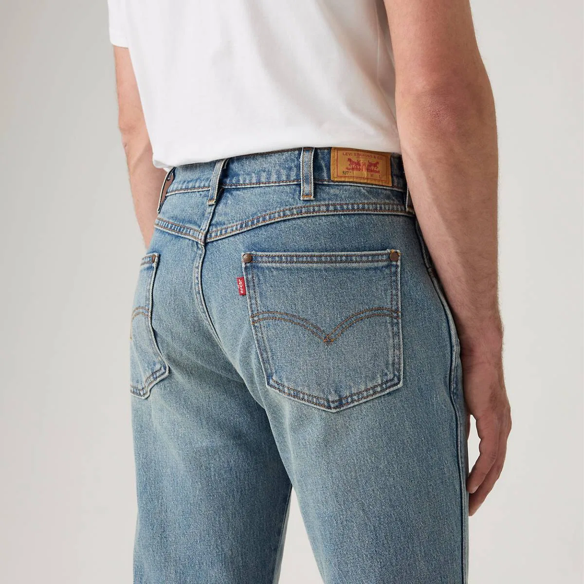 Джинсы 537 Western Bootcut для мужчин Levi's, Running Early - Light Wash — фото 3