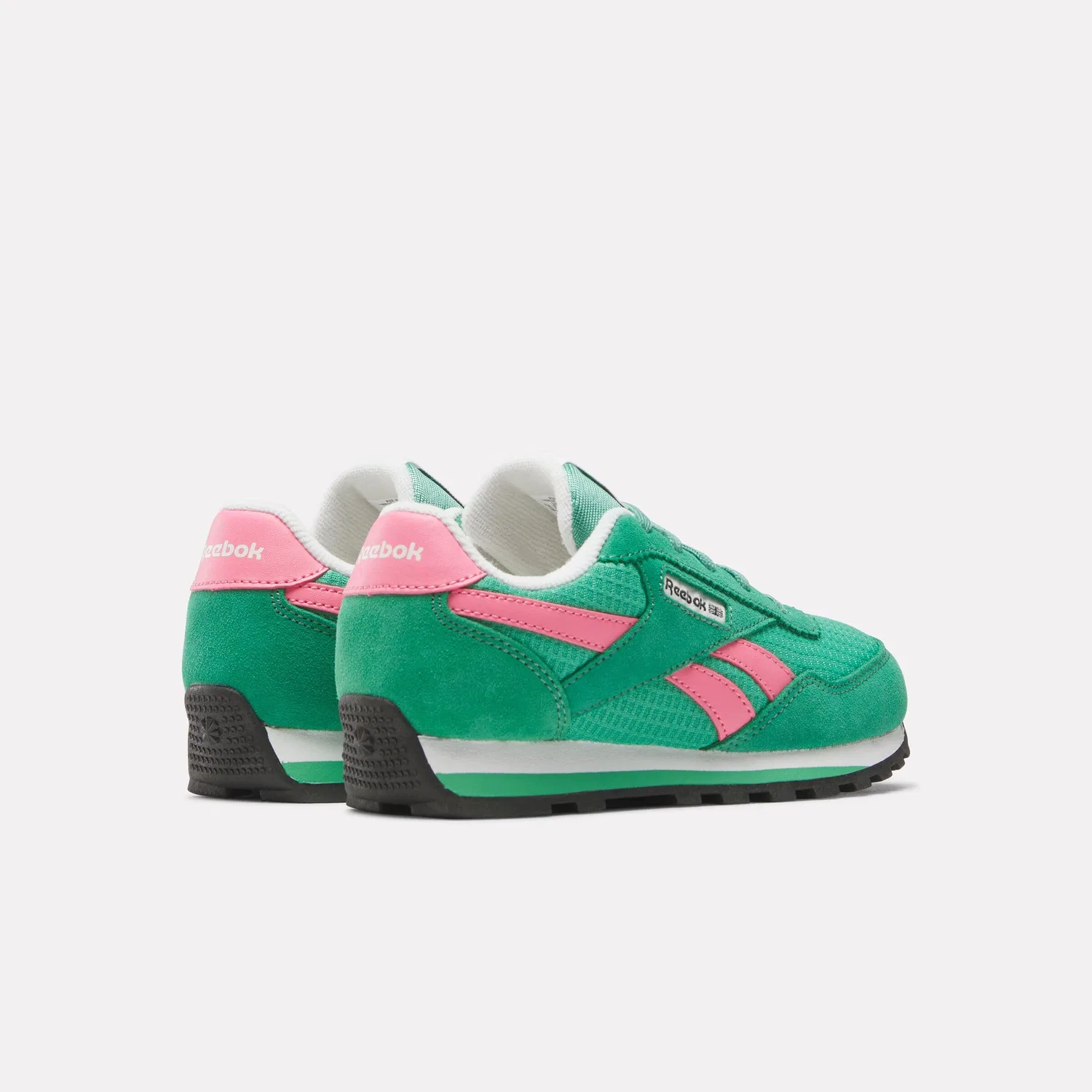 Детские кроссовки для мальчиков шнурованные Reebok Classic Az, Green Upgrade Passion Pink — фото 3