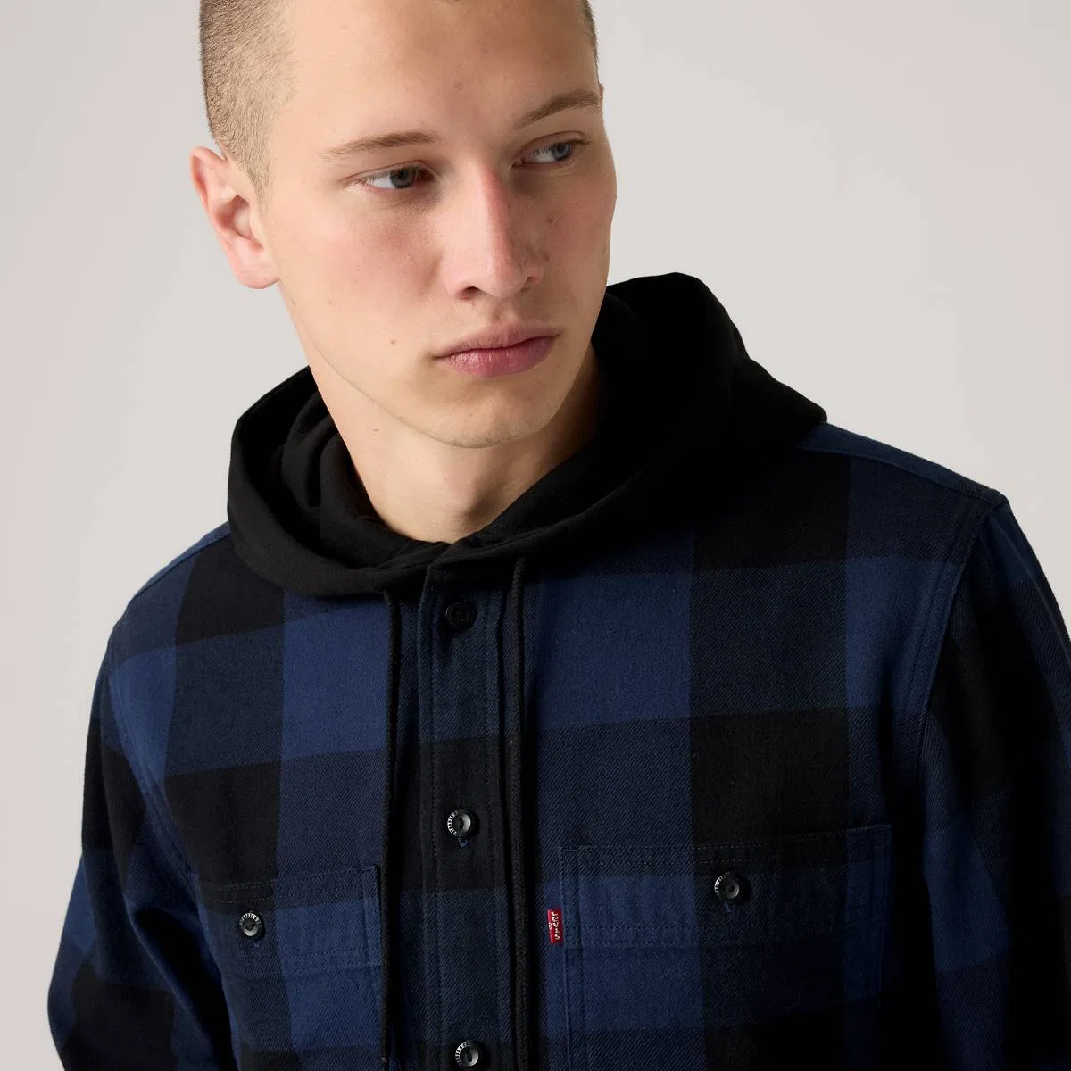 Классическая рабочая толстовка с капюшоном в стиле casual Levi's, Bandurria Plaid Dress Blues - Blue — фото 2