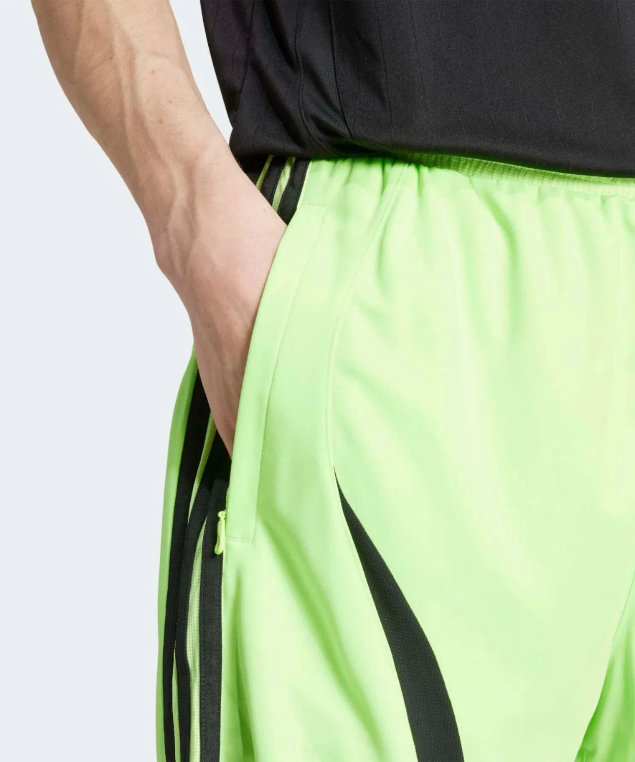 Мужские шорты из двойного трикотажа с принтом Team Geist Adidas Originals, Green — фото 4