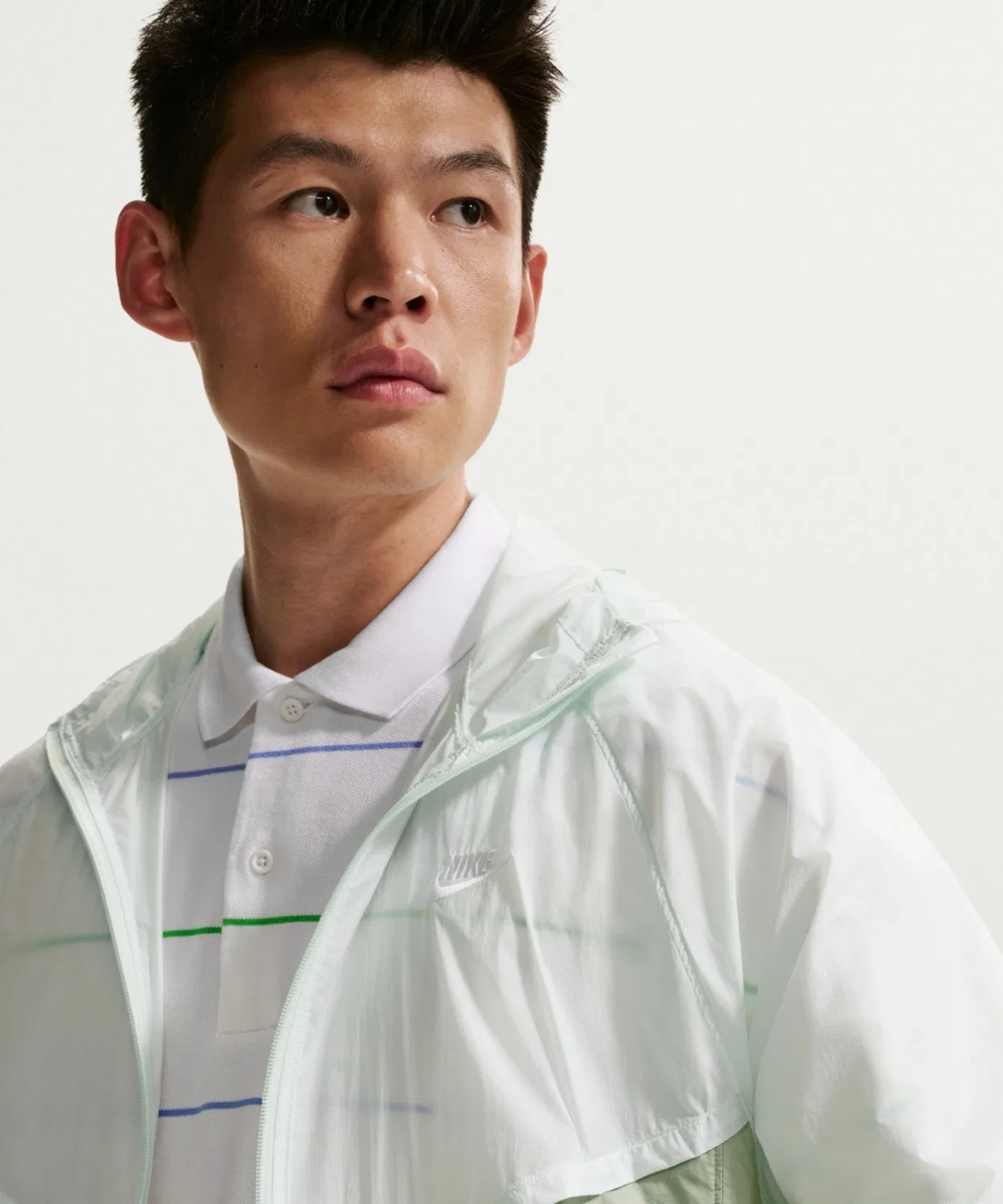 Мужская куртка из нейлона с принтом Windrunner NIKE, Barely Green — фото 4