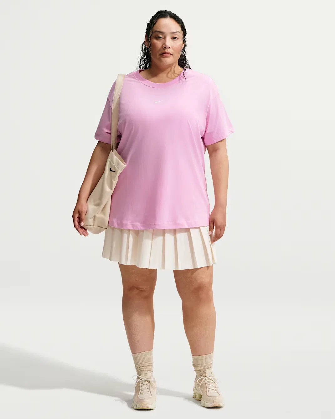 Женская футболка оверсайз с коротким рукавом (большие размеры) Nike Sportswear Classic, Pink Rise/Sail — фото 4