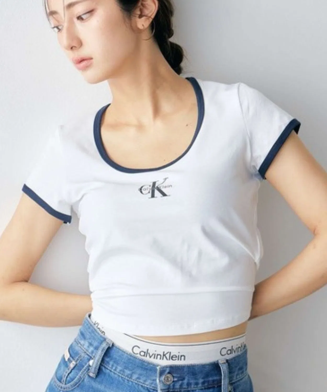 Женская футболка с коротким рукавом и монограммой Calvin Klein, Белый