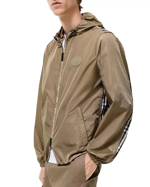 Мужская куртка с капюшоном из полиамида с принтом Check Newport Hooded Jacket Burberry, Finch Brown