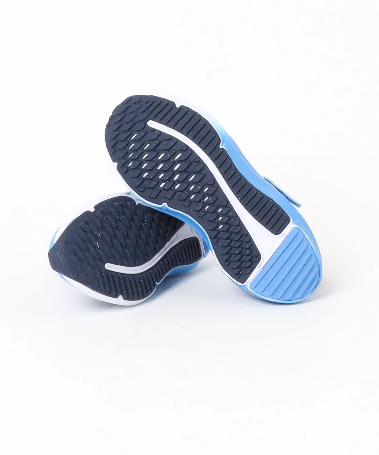 Детские кроссовки с принтом Cosmic Runner Swuosh PS NIKE, Blue/Black — фото 3