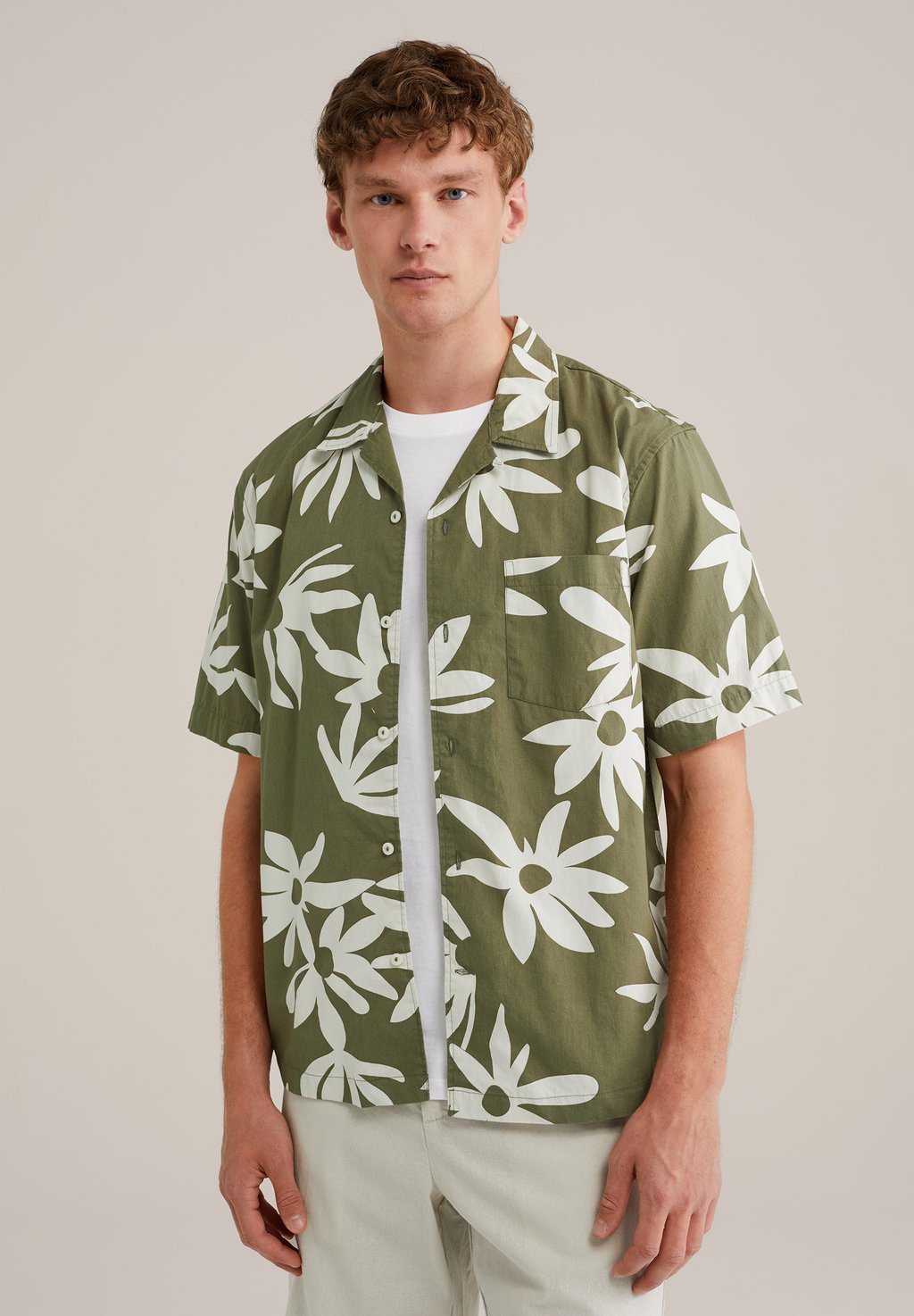 

Рубашка WE Fashion, зеленый