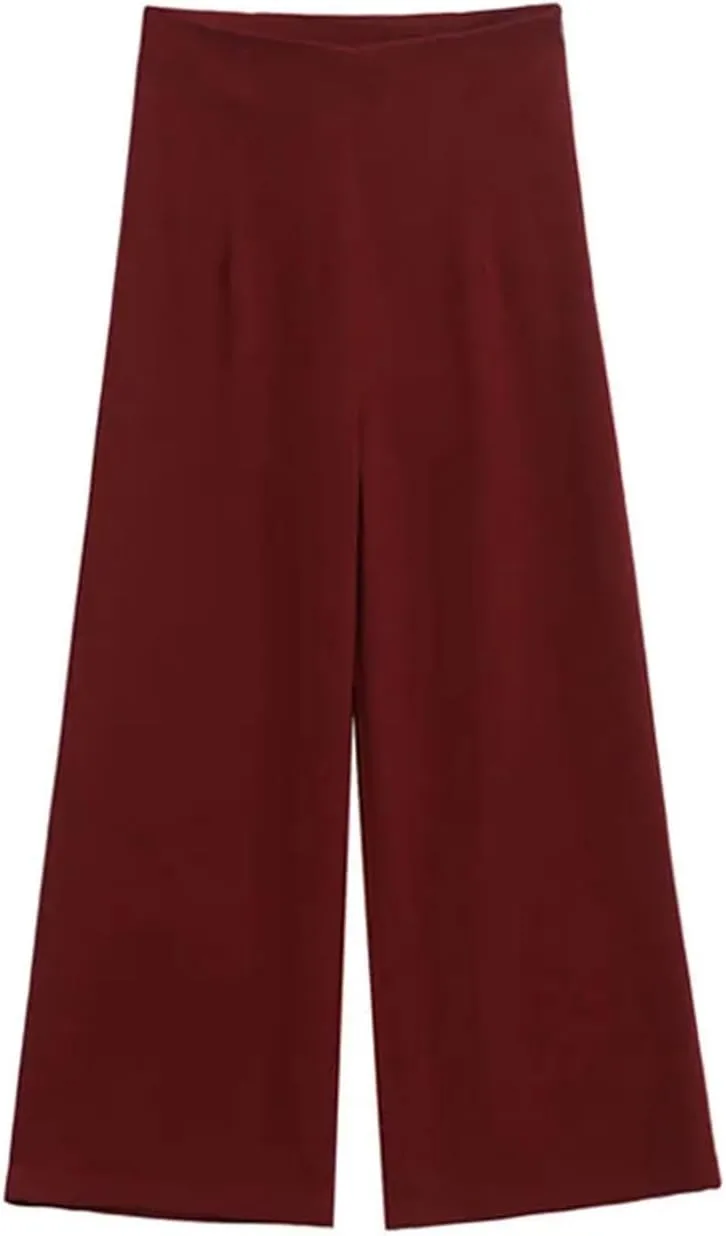 

Женские джинсы прямого кроя с высокой посадкой и вышивкой