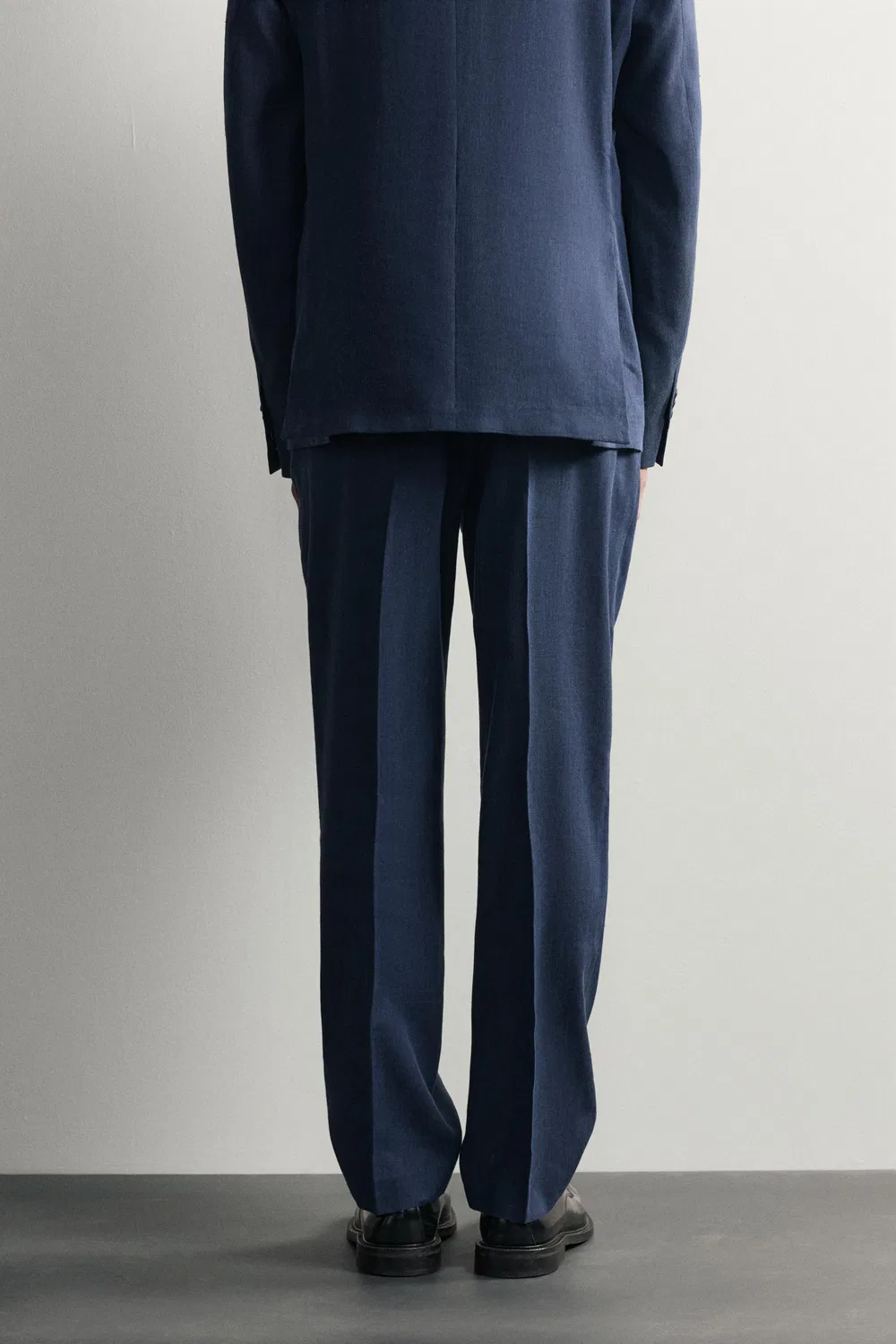 Брюки от костюма из льна и шерсти, стандартного кроя. ZARA, Blue — фото 3