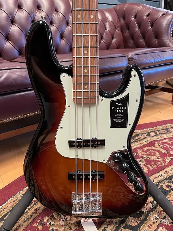 

Fender Player Plus Active Jazz Bass 2021 Burst