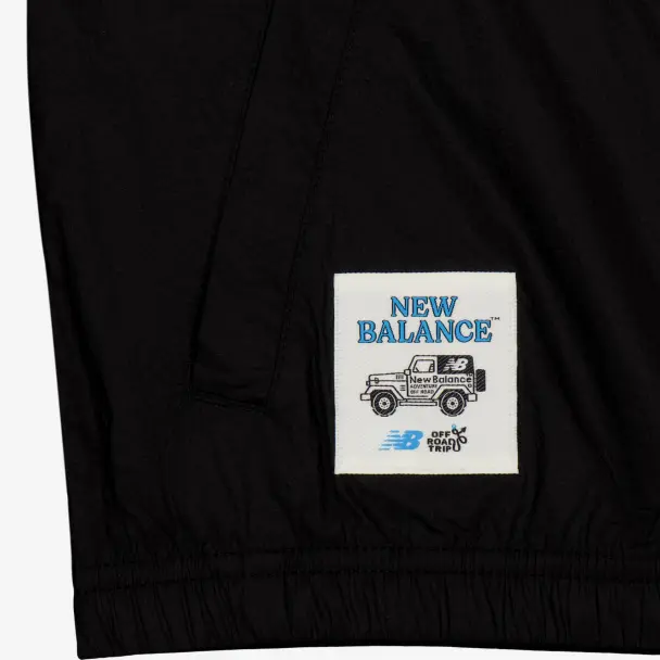 New Balance Куртка NB SS25 черная белая для детей 3-7 лет — фото 4