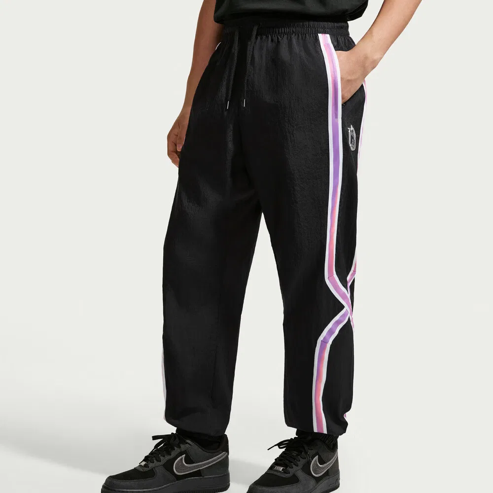 Брюки мужские повседневные черные умеренные sweatpants Nike, Black — фото 3