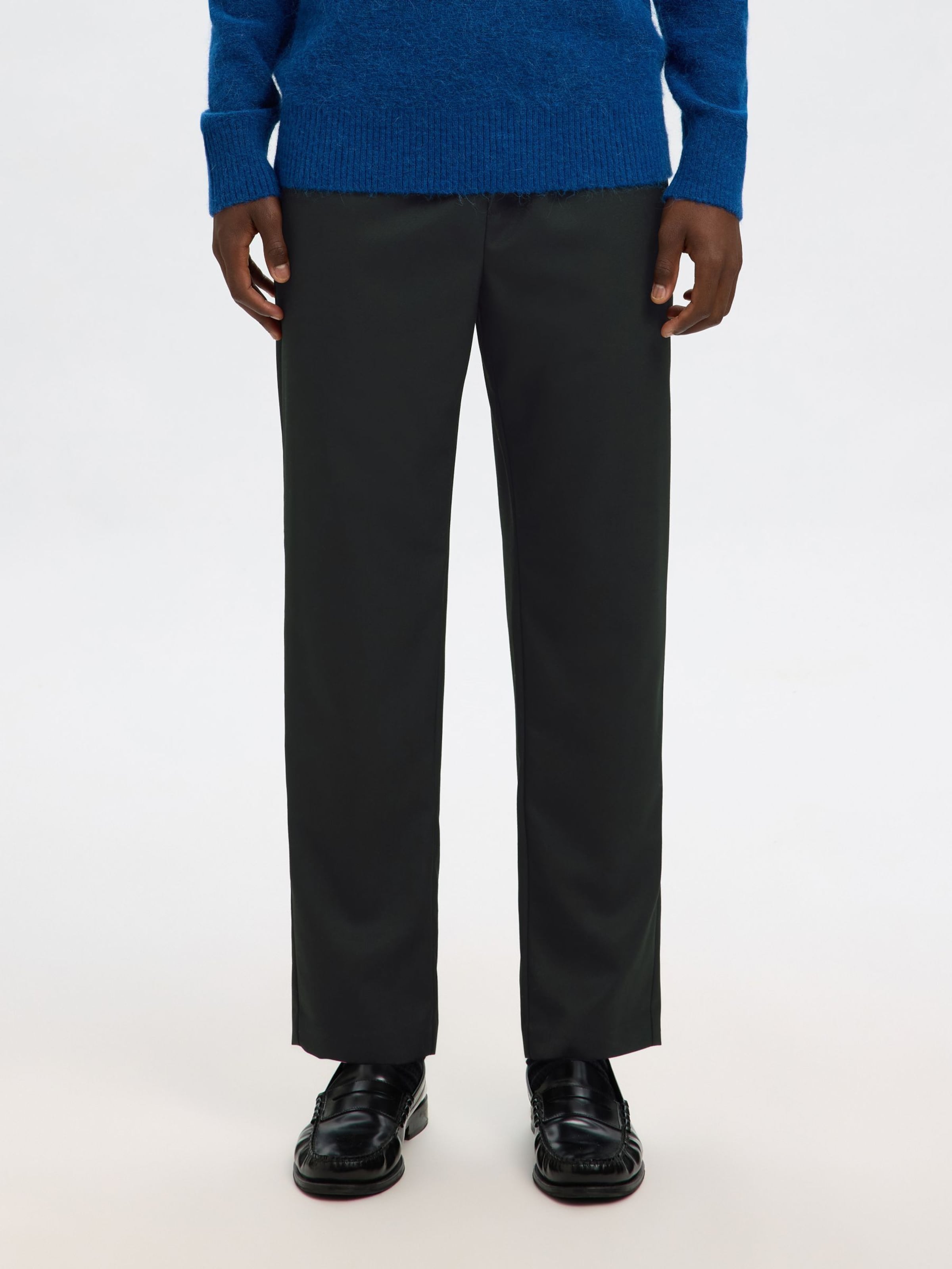 

SELECTED Обычные брюки 'SLH196' в черном цвете