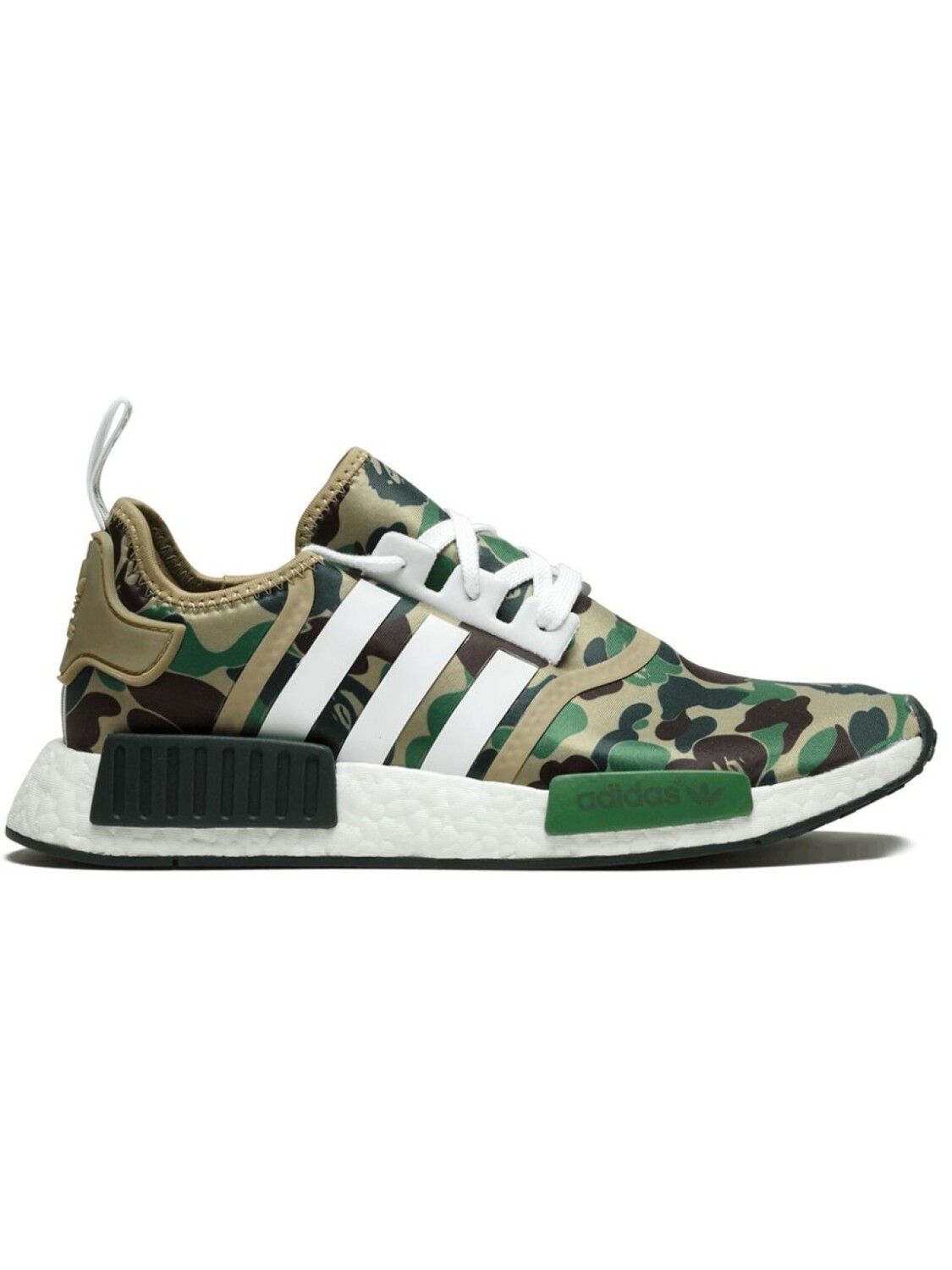 

Кроссовки NMD_R1 из коллаборации с Bape Adidas, зеленый