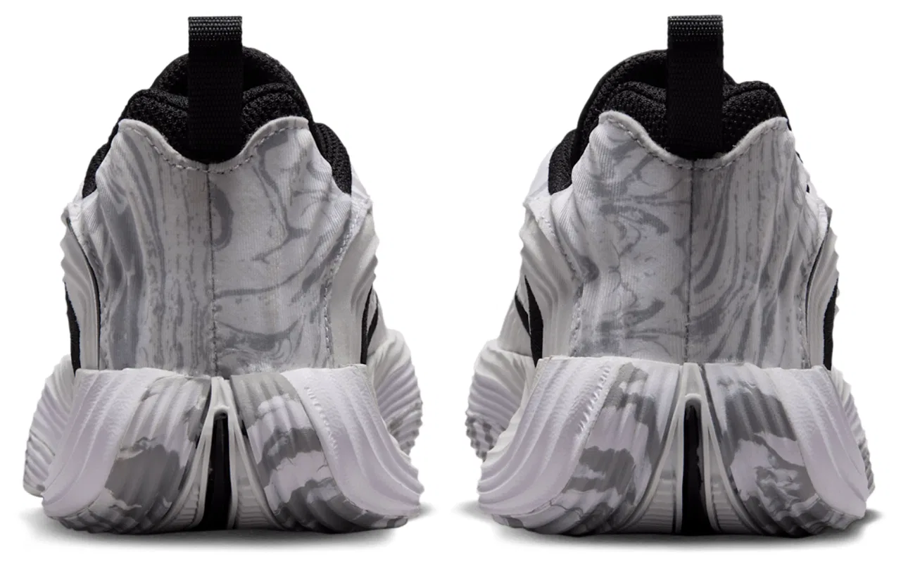 Детские кроссовки для мальчиков с высокой посадкой Giannis Immortality 5 Nike, White/Metallic Silver/Off White — фото 3