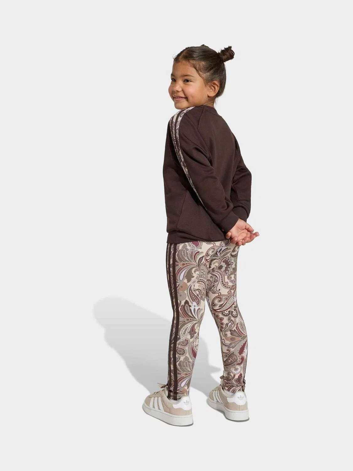 Спортивный костюм adidas Originals x Liberty London Oversized Crew and Tights Set, коричневый — фото 2