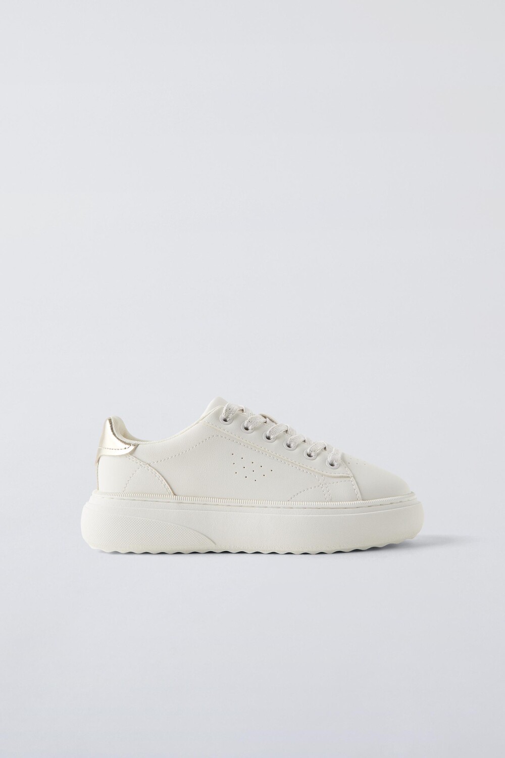

Массивные кроссовки ZARA, белый