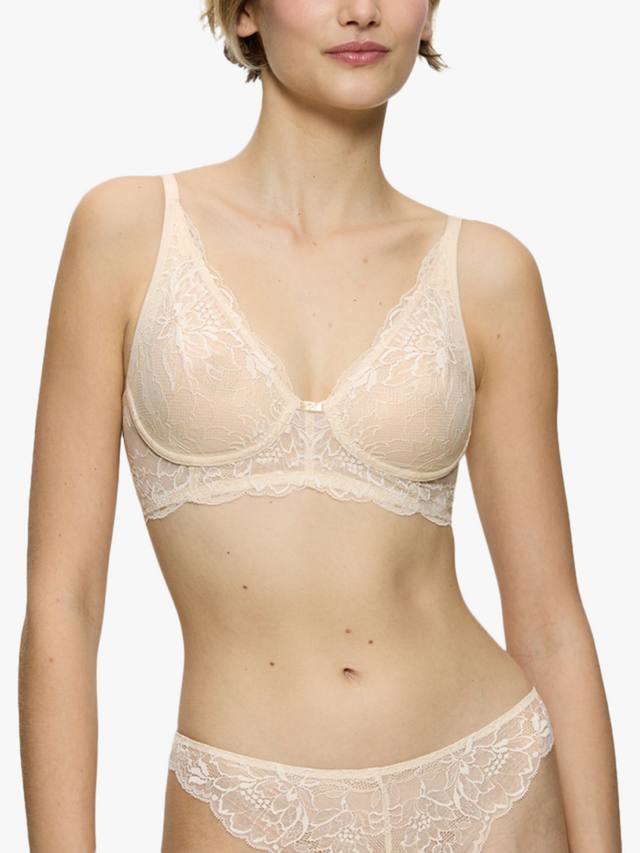 

Бюстгальтер Amourette Charm N03 без косточек из кружева Triumph, Creamy Dream