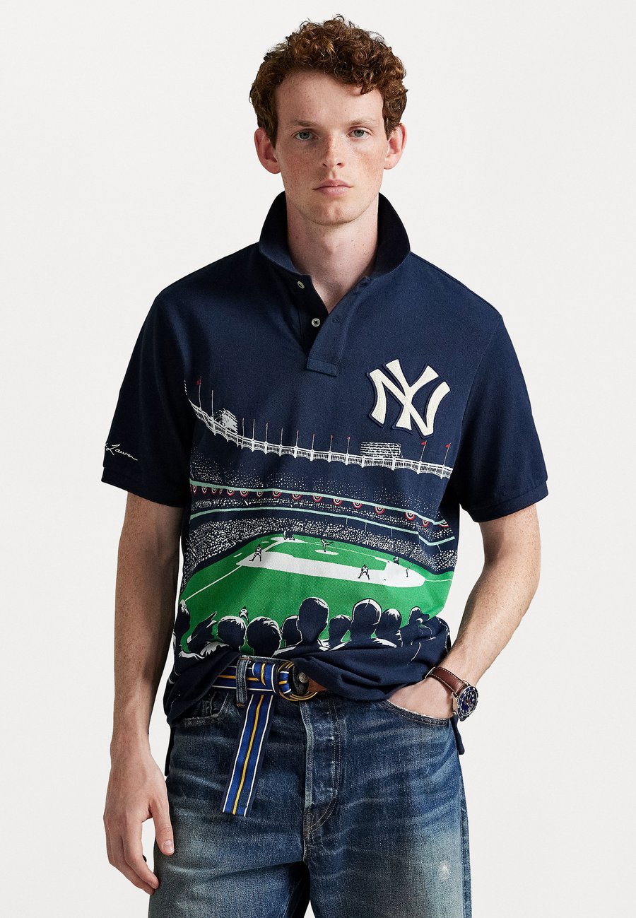 

Поло Polo Ralph Lauren POLO RALPH LAUREN YANKEES POLO SHIRT UNISEX, Aviator Navy/Dark Blue