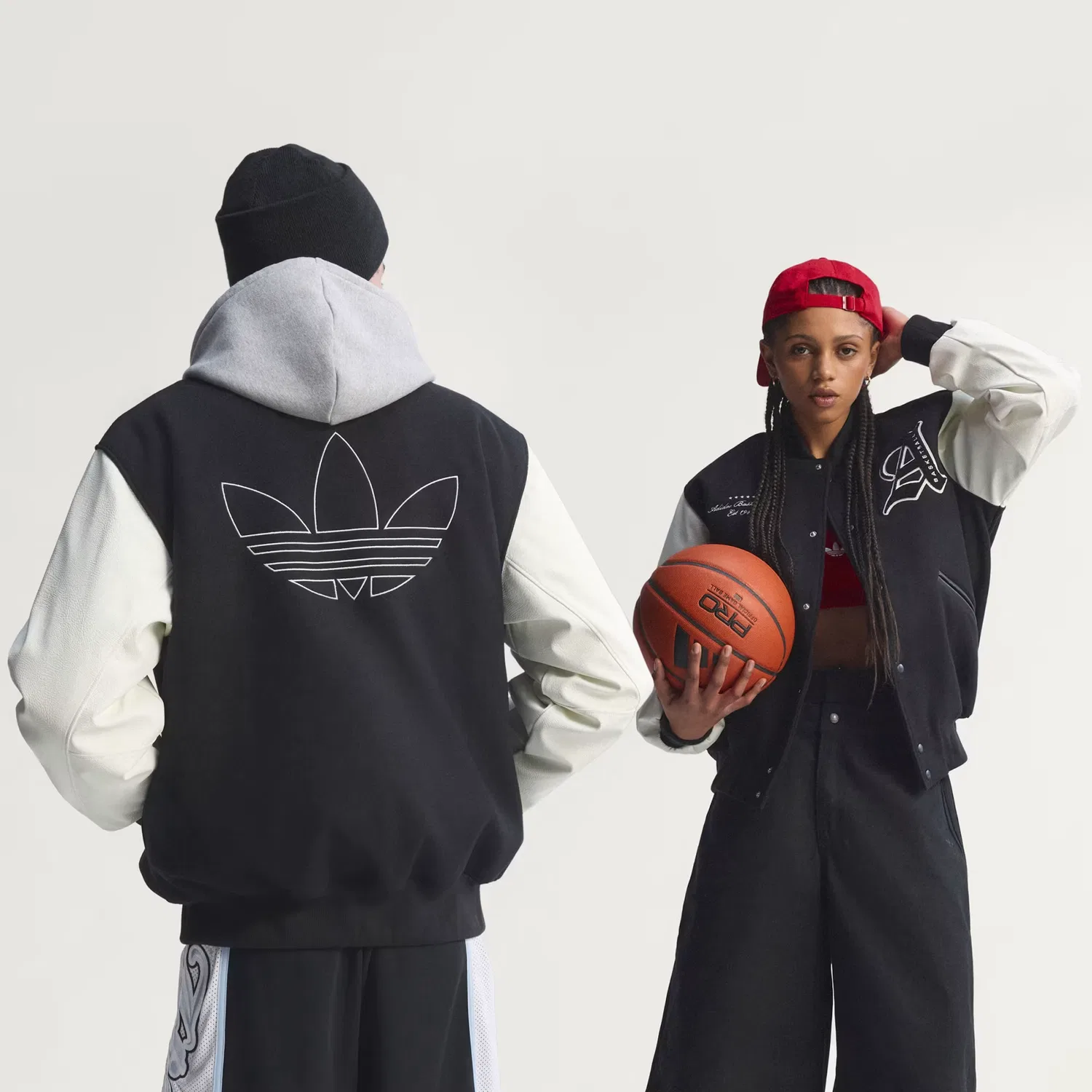 Куртка-бомбер с баскетбольным принтом Originals Basketball Jacket Adidas Originals, черный