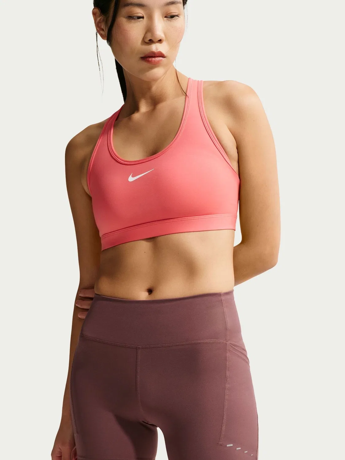 Шорты для бега Nike Swift High-Waisted 4" Tight, Tattoo Brown — фото 2