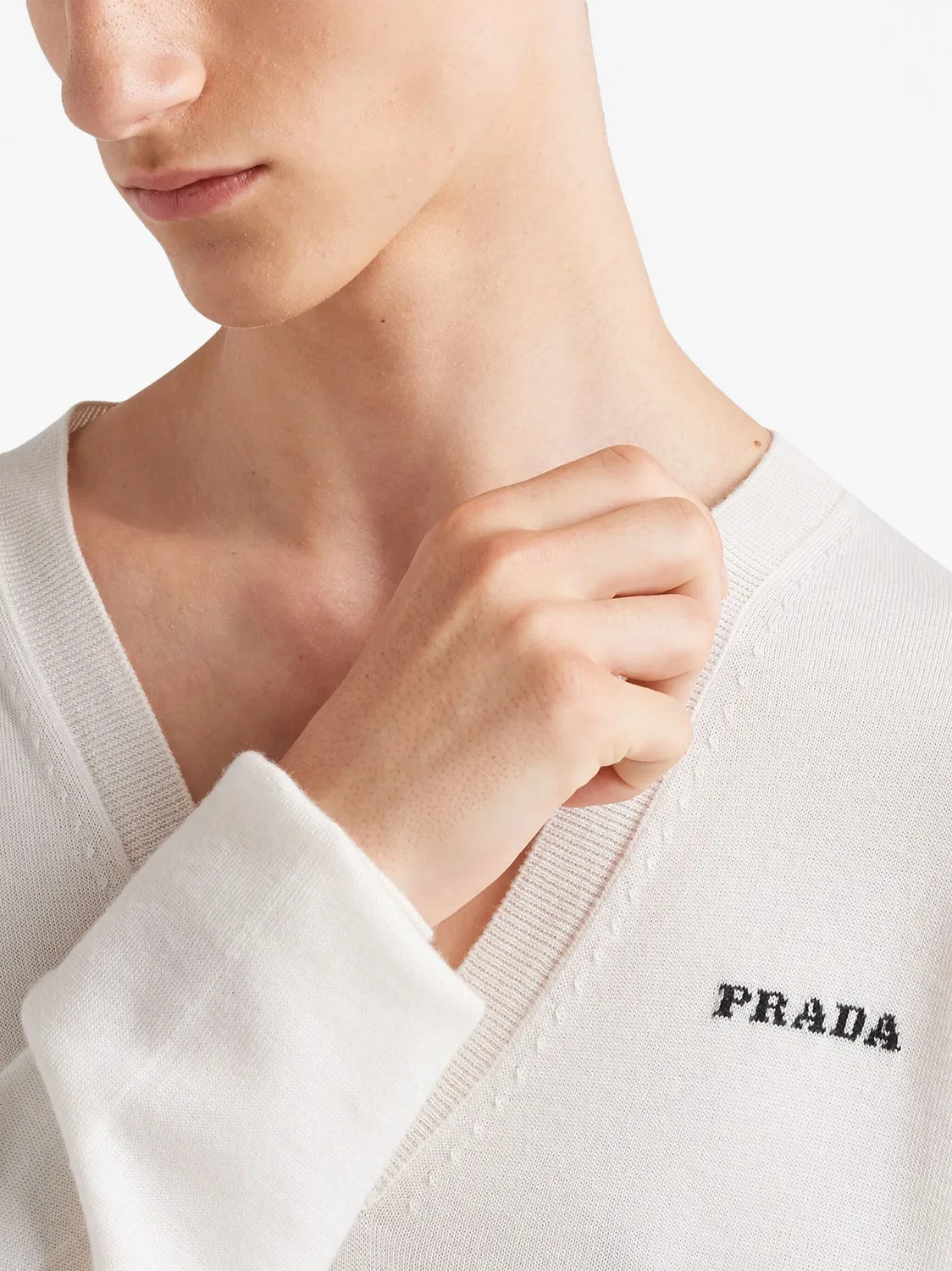 Джемпер с V-образным вырезом из кашемира Prada, белый — фото 2