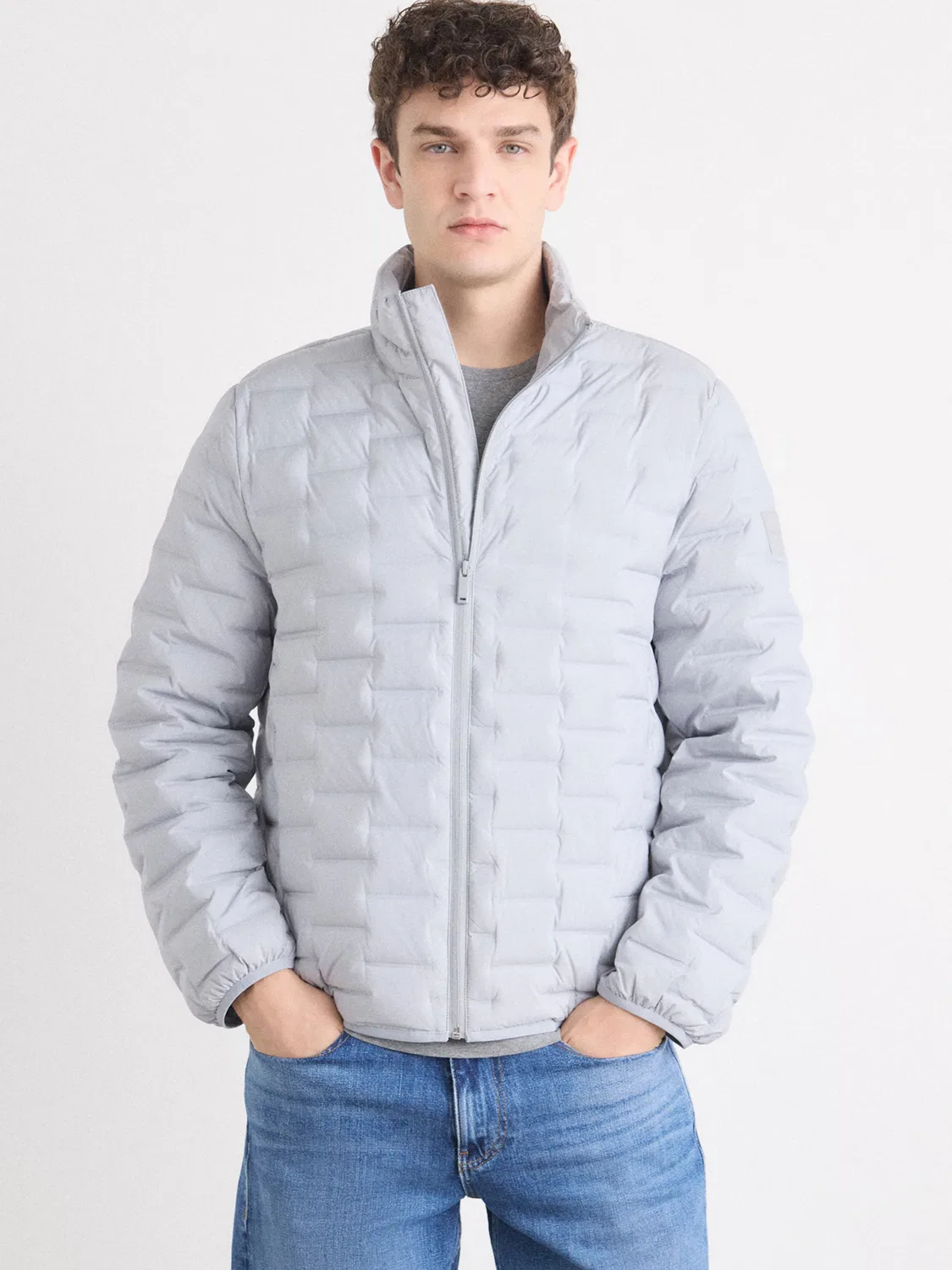 Куртка Calvin Klein межсезонья светло-серого цвета — фото 3