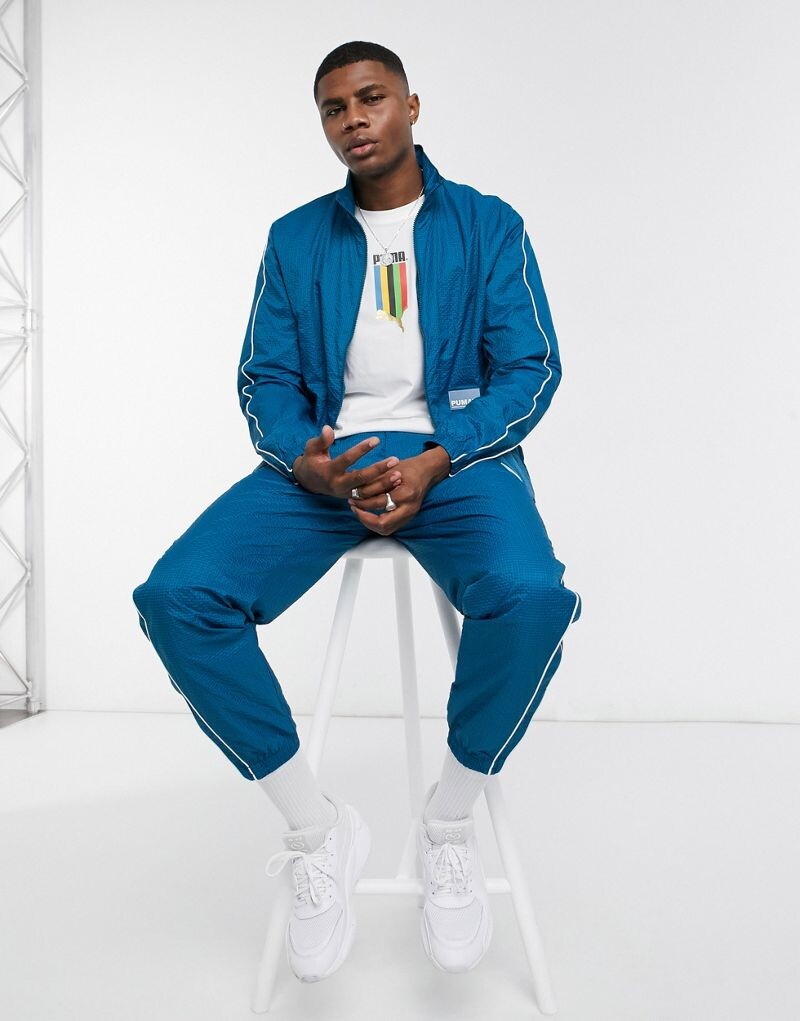 

Синяя тканая спортивная куртка Puma Avenir