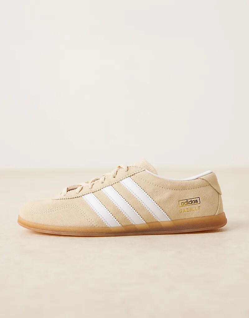 Кроссовки Adidas Originals Gazelle Lo Pro бежевого и белого цветов — фото 2