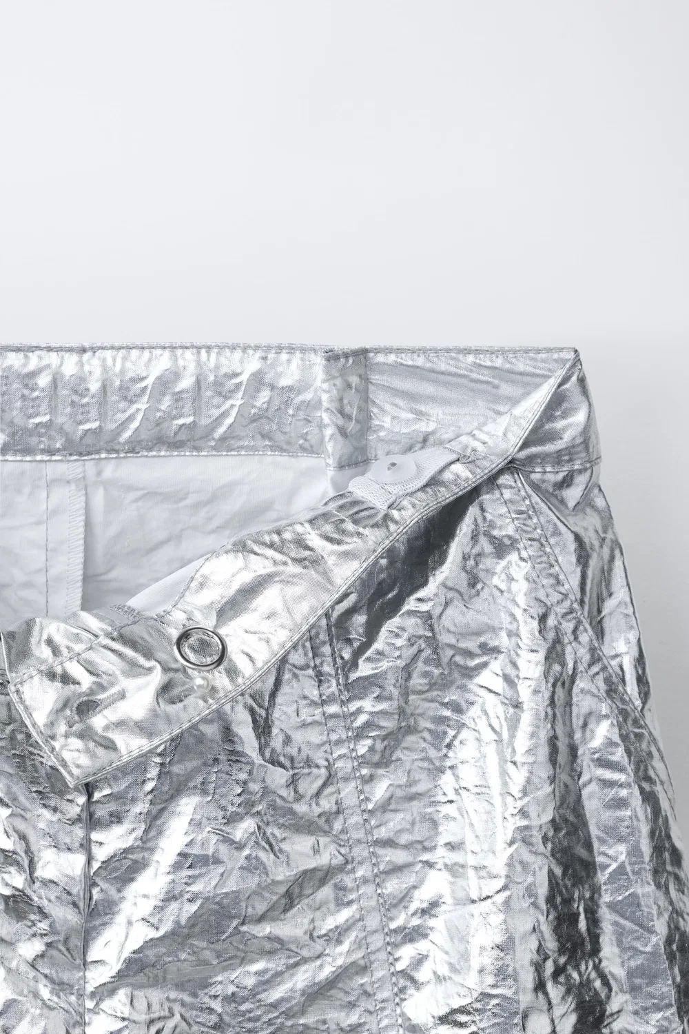 МЕТАЛЛИЧЕСКИЕ БРЮКИ С СТВОЛОМ ZARA, Silver — фото 3