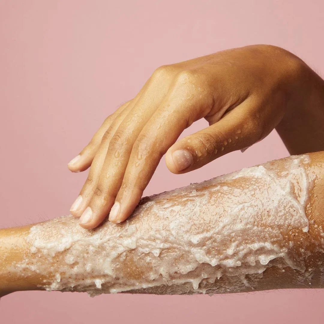 Скраб для тела Soap & Glory Flake Away, 600 мл, Shea Butter — фото 4