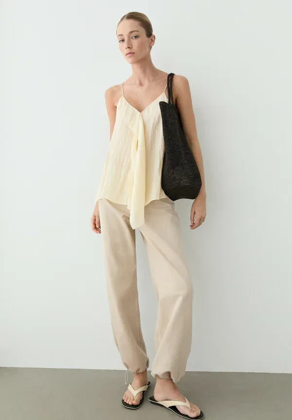 Брюки свободного кроя из лиоцелла и хлопка Parachute pants Massimo Dutti, beige, бежевый — фото 2