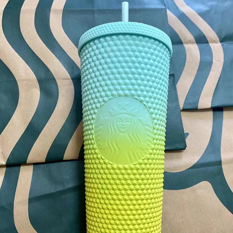 Кружка пластиковая с градиентом Yellow Green Gradient Starbucks, 710 мл — фото 2