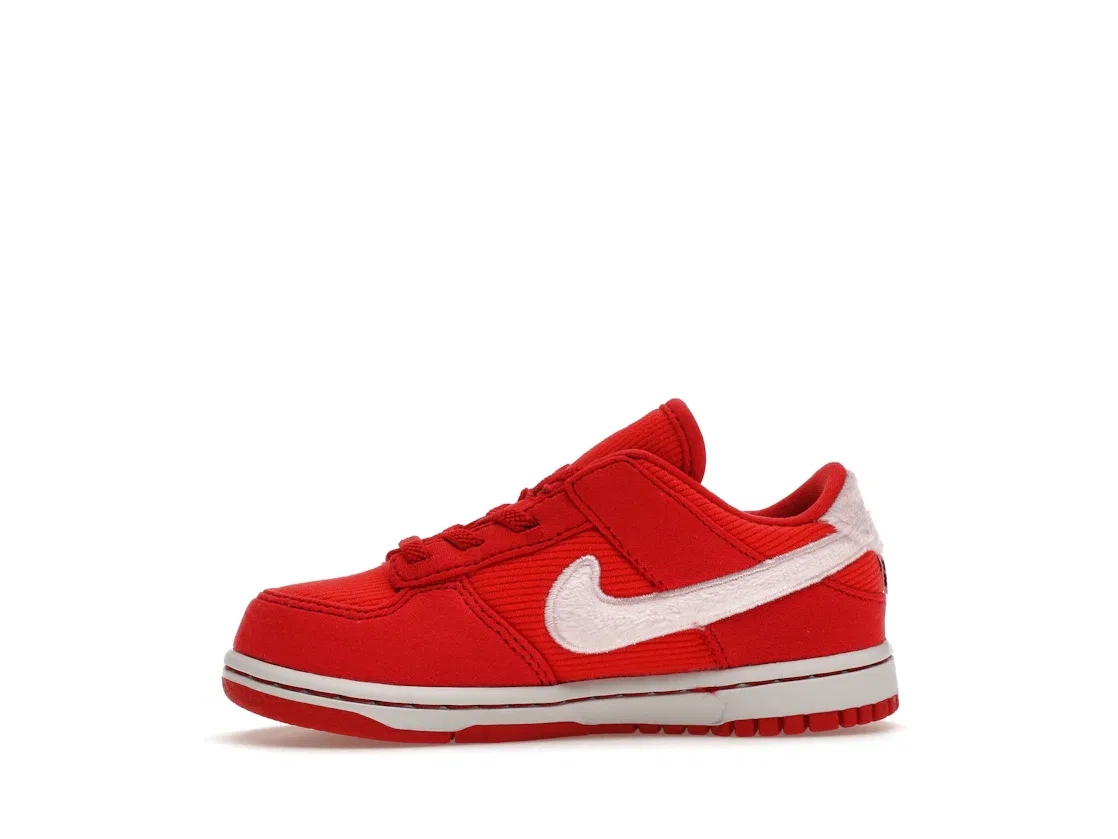 Детские кроссовки повседневные Nike Dunk Low Nike, Fire Red/Pink Foam/Light Crimson/White/Team Red — фото 3