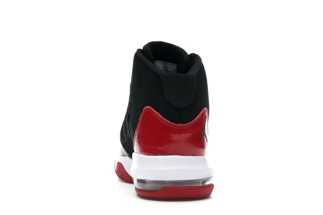 Детские кроссовки Lifestyle Jordan Max Aura Jordan, Black/Gym Red-White — фото 4