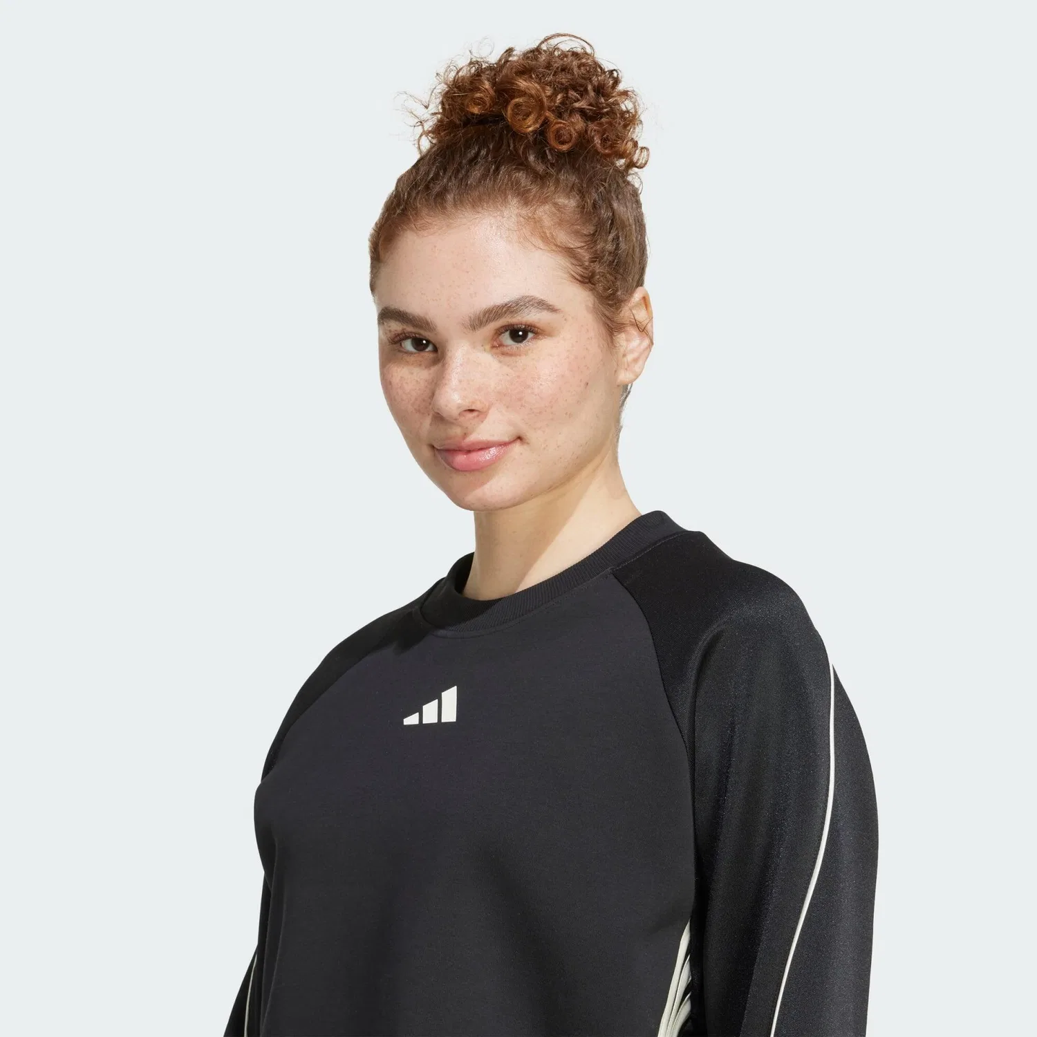 Мужской свитшот с круглым вырезом Stadium 3-Streifen Adidas, Schwarz Weiss — фото 4
