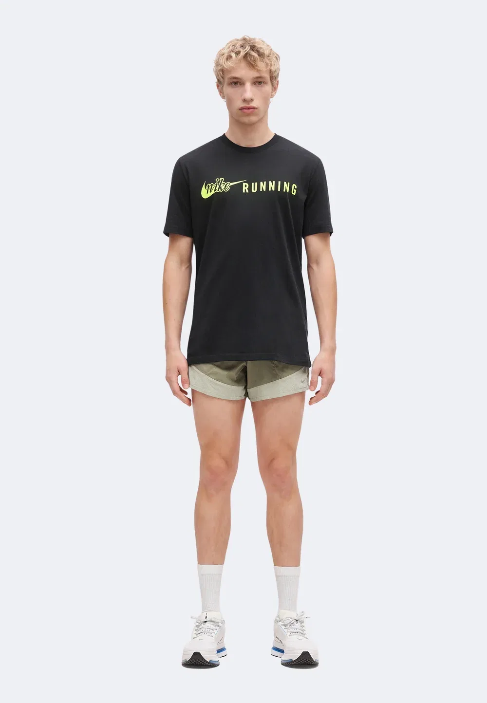 Tee run dna 2 - спортивная футболка Nike Performance, Black/Volt — фото 2